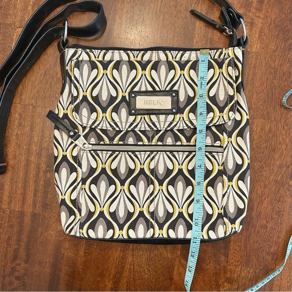 New Relic Geometric Print Canvas Faux Leather Crossbody Purse Shoulder Bag - Picture 4 of 15